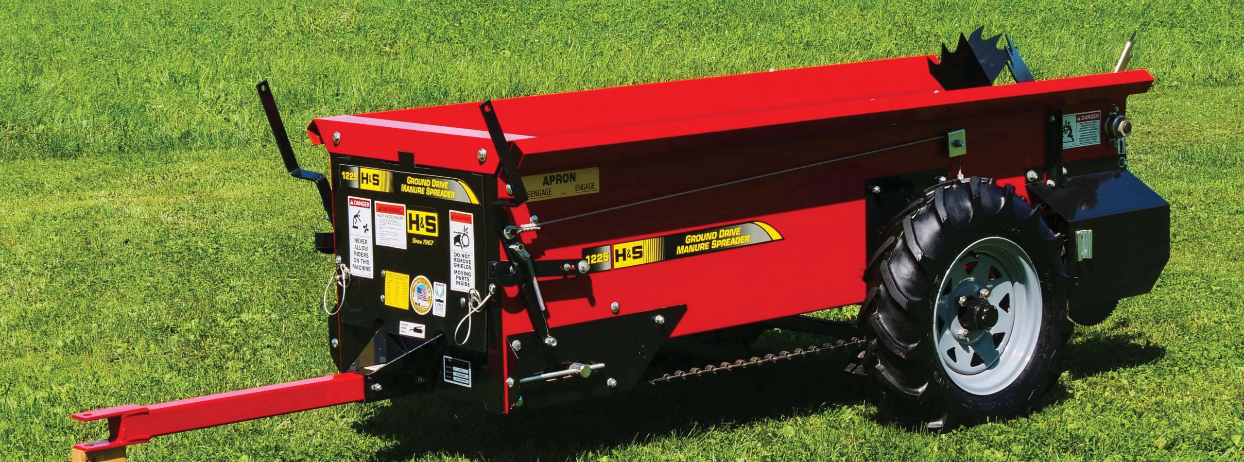 H&S 1225 ground drive manure spreader product