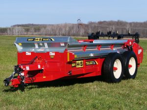 H&S 3231 heavy duty manure spreader product with jack down
