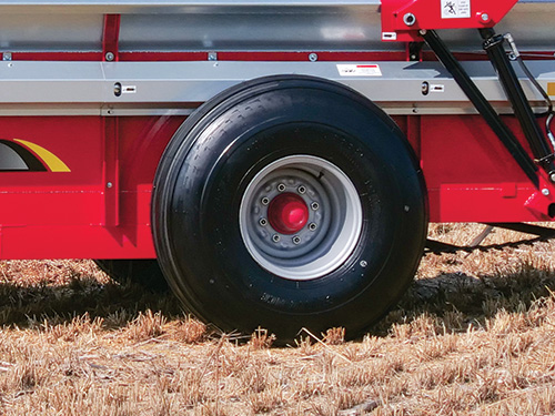closeup of H&S 3127 heavy-duty manure spreader wheel