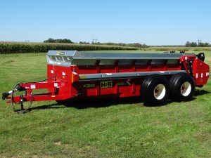 H&S W3243 heavy duty manure spreader product with jack down