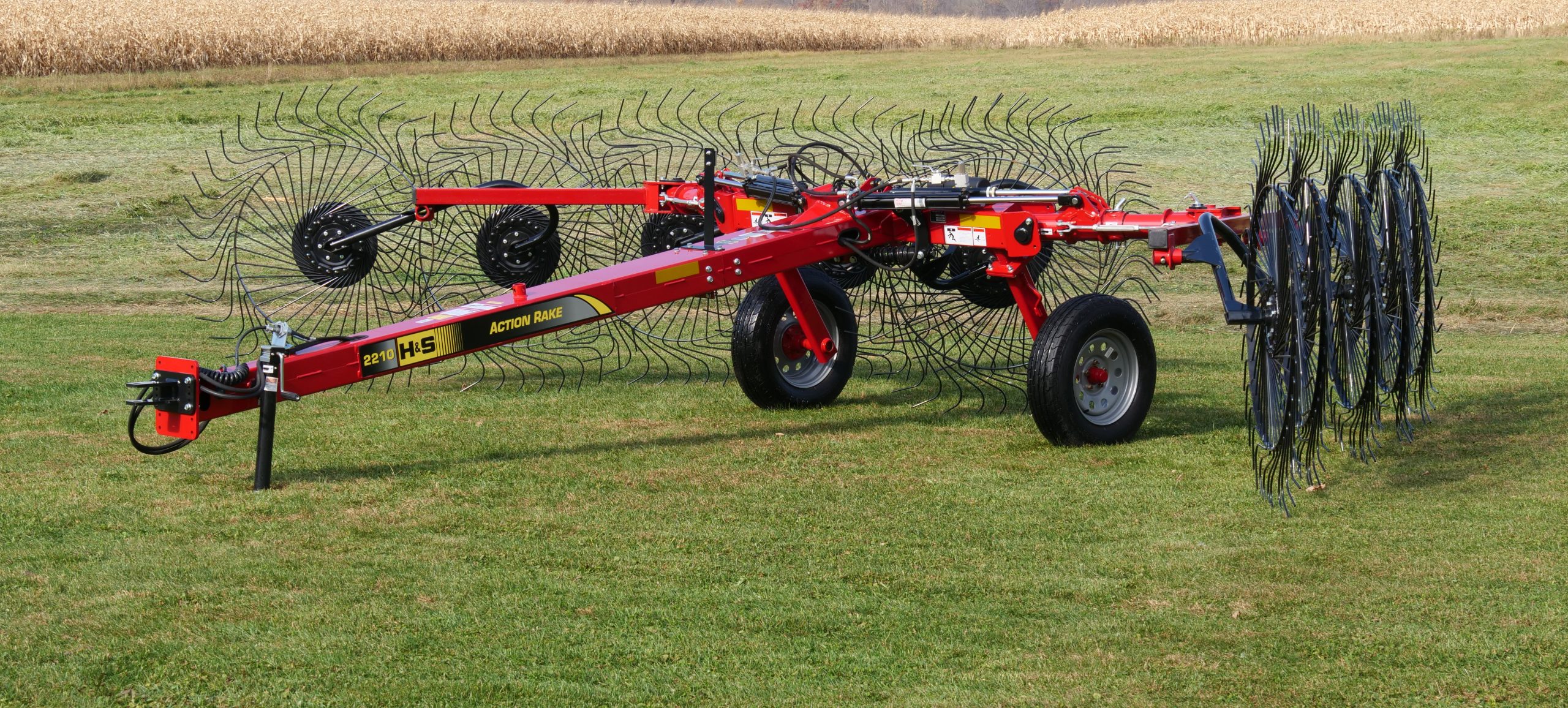H&S 2210 10-wheel action rake product