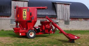 H&S 7117 Roller Mixer in front of barn product